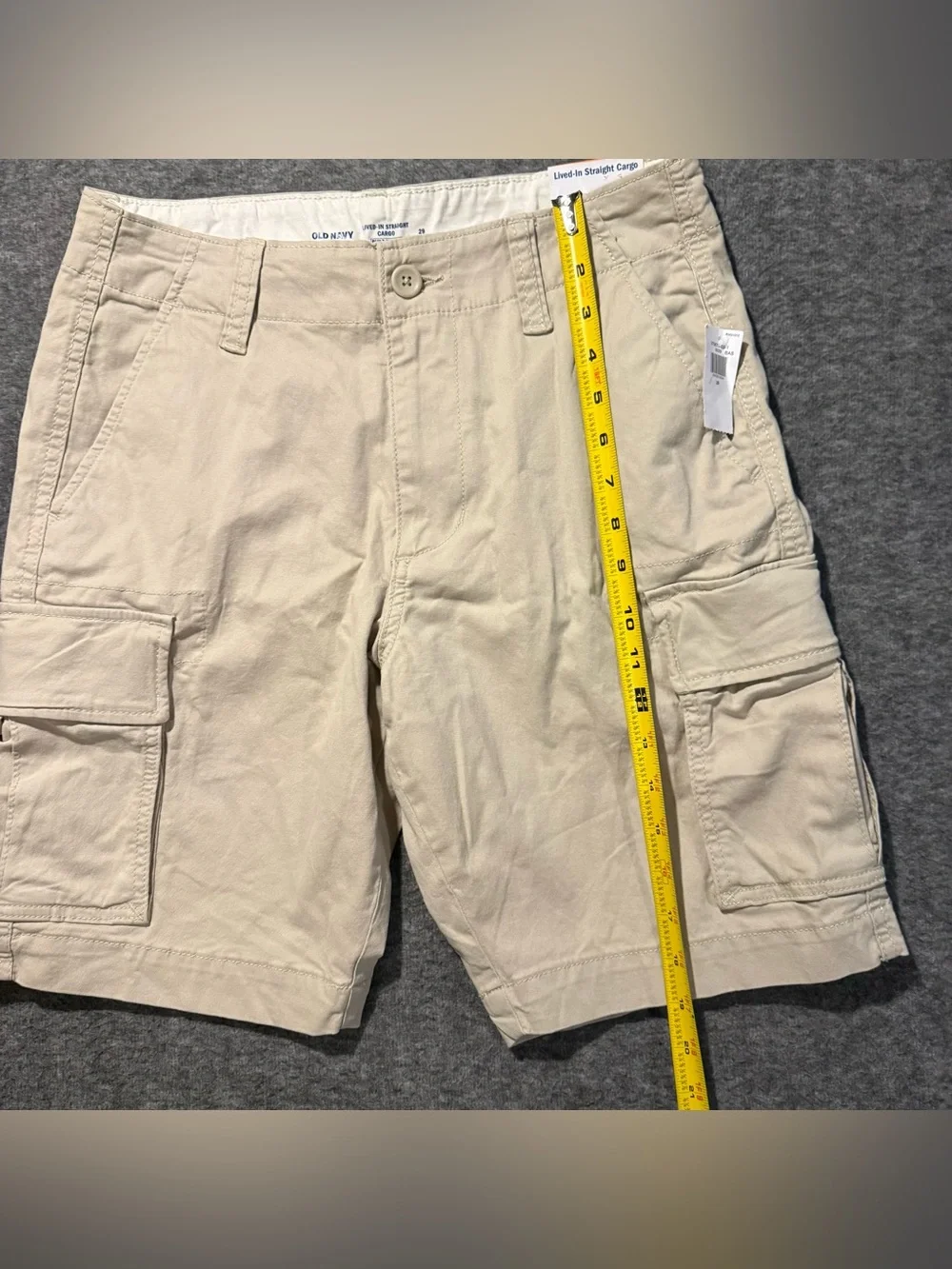 Old Navy Lived In Straight Cargo Shorts Mens 29 tan beige baggy 10